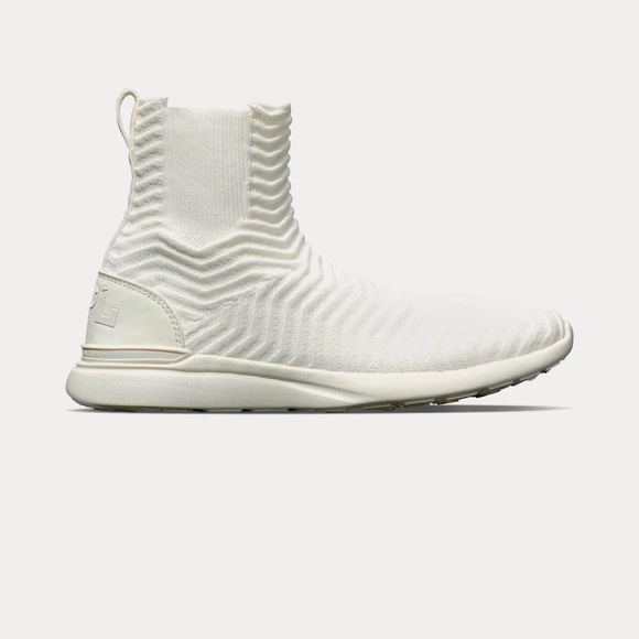 APL Shoes - APL Women Techloom Chelsea Ivory